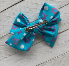 Load image into Gallery viewer, Star of David Hairbow
